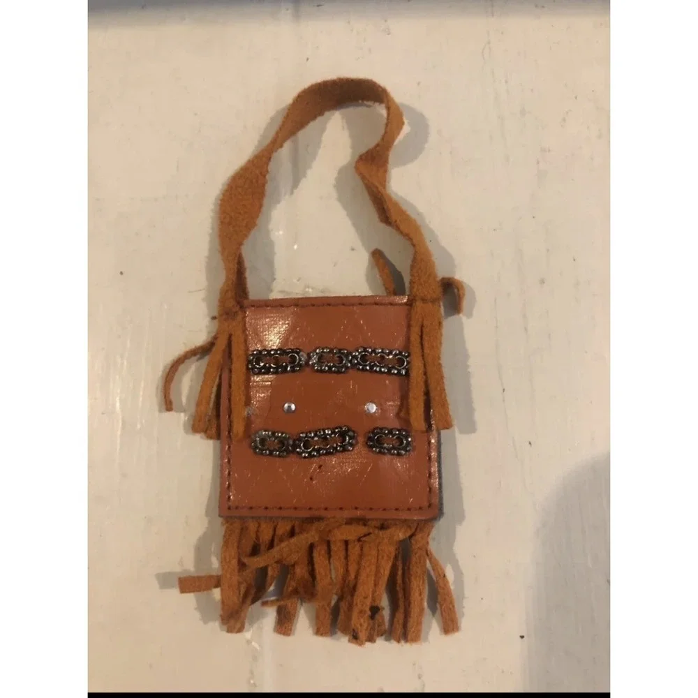 Strut It Yasmin MGA Bratz‎ Girlz Doll Accessory Brown Bag Purse